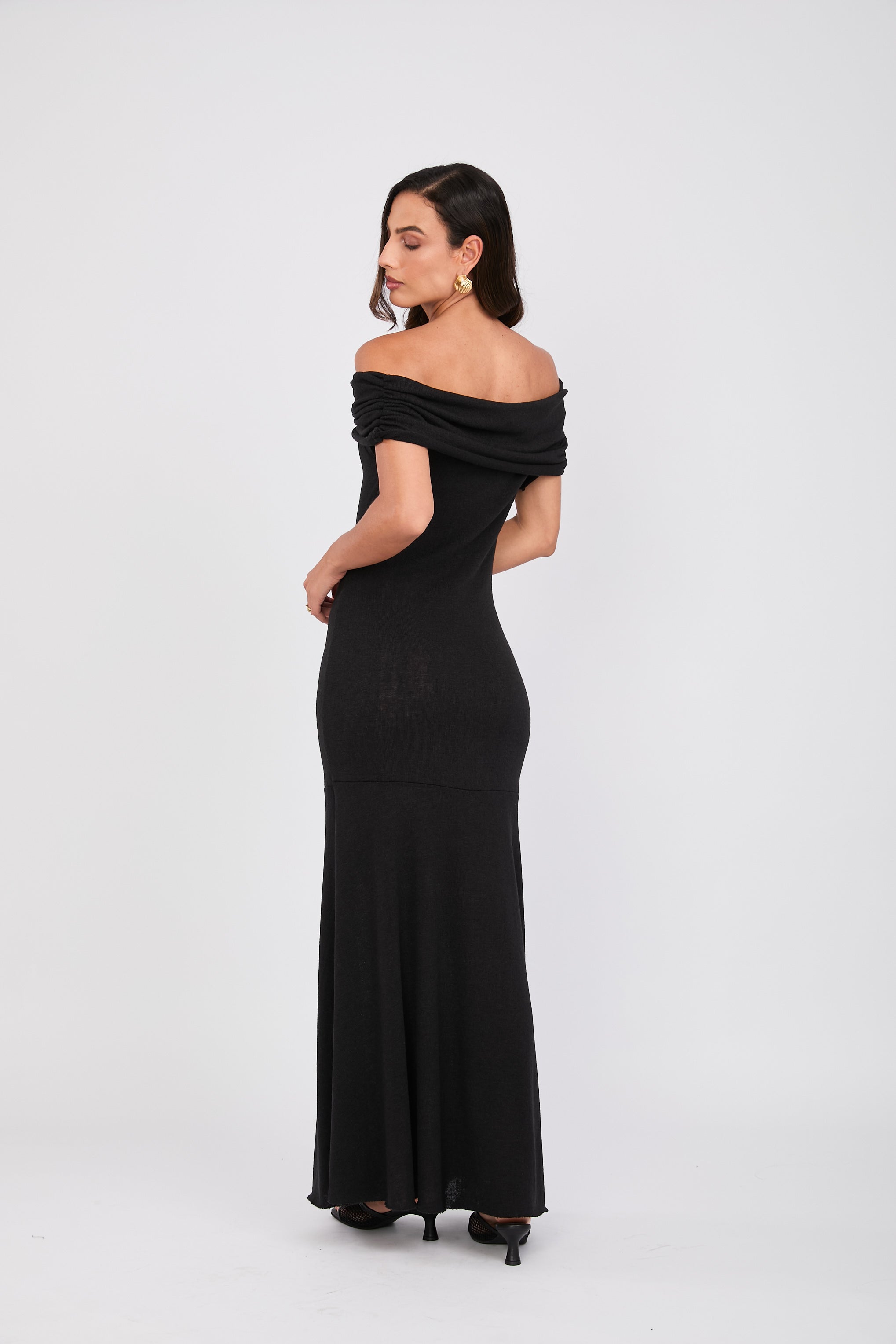 Off Shoulders Dress
