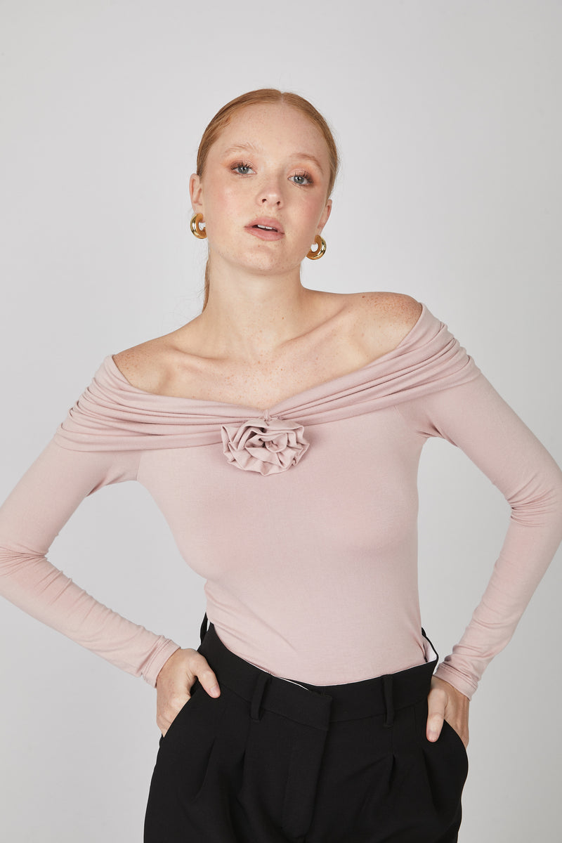 Top Off Shoulder Rose