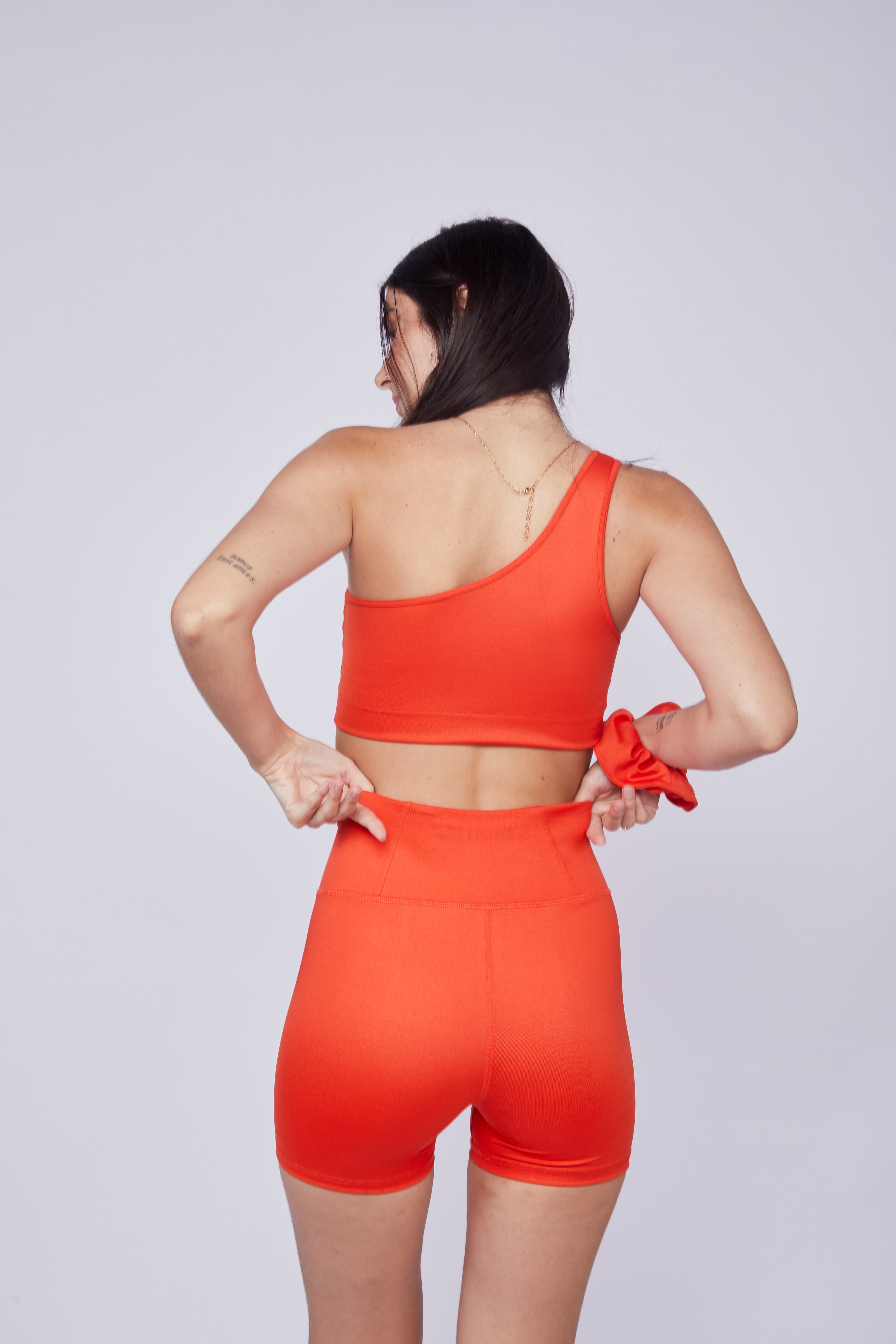 FM Everyday One Shoulder Set