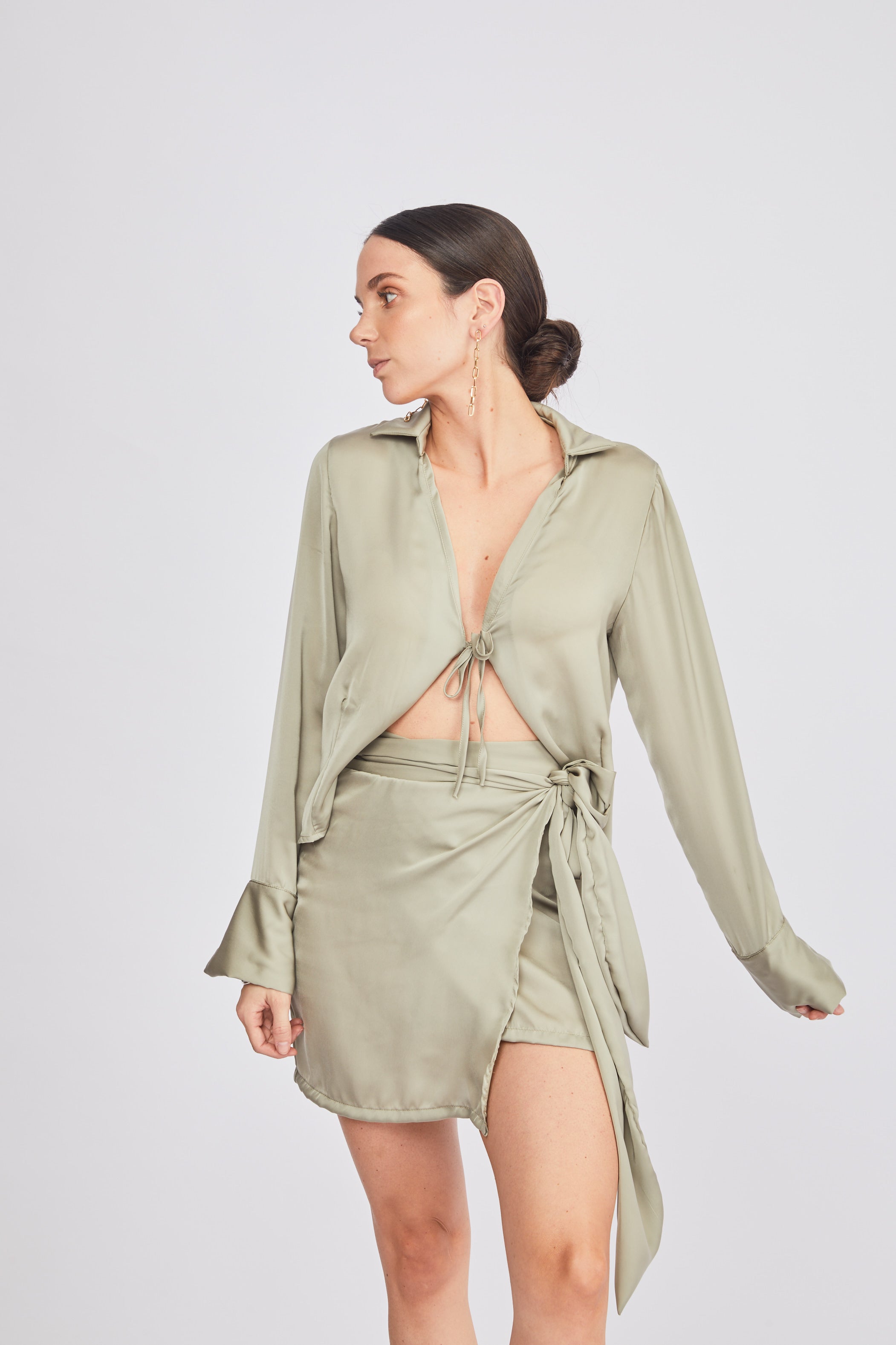 Silk Set - Blusa + Falda