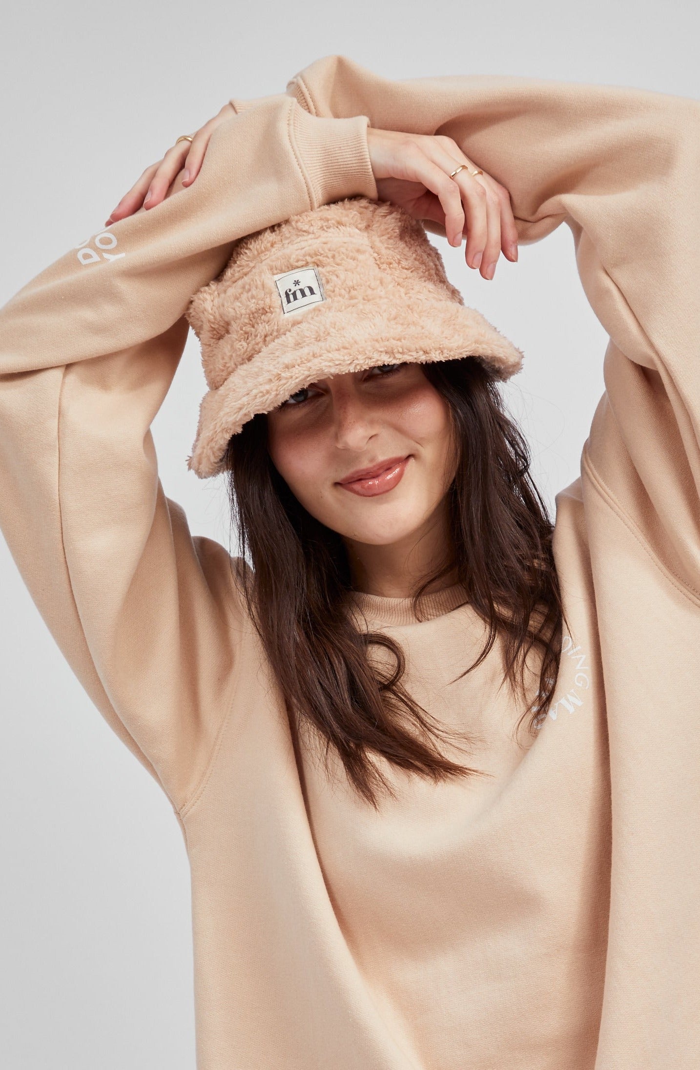 Bucket Hat Teddy